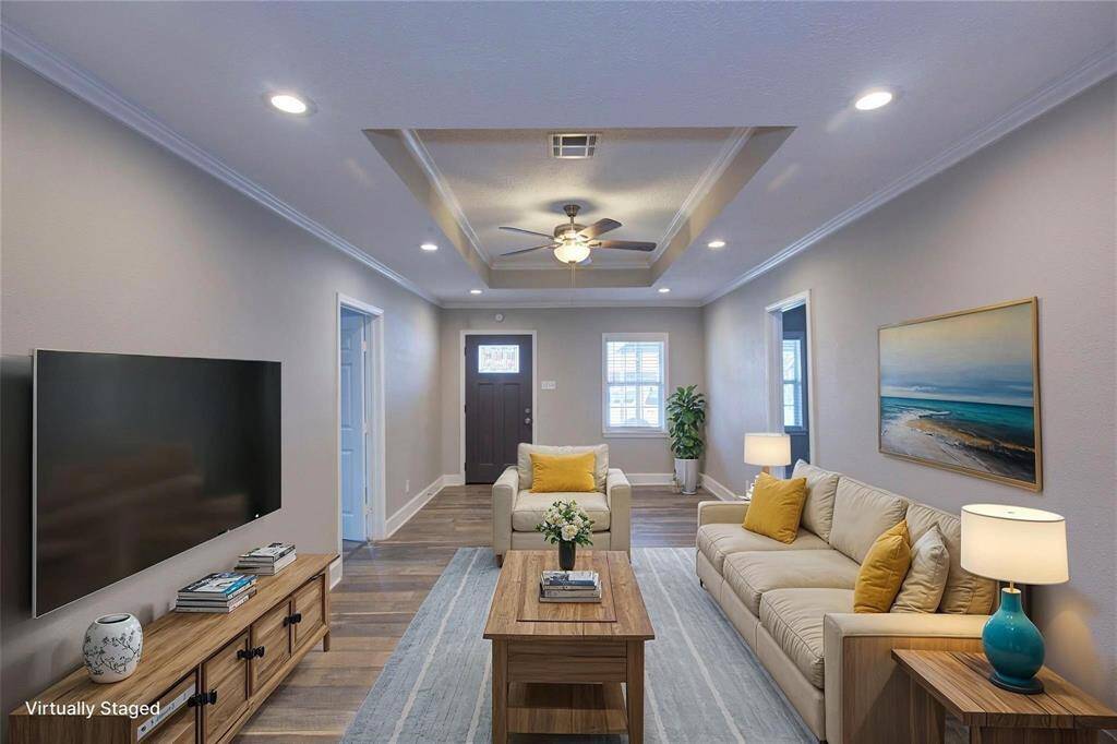 virtually staged living room