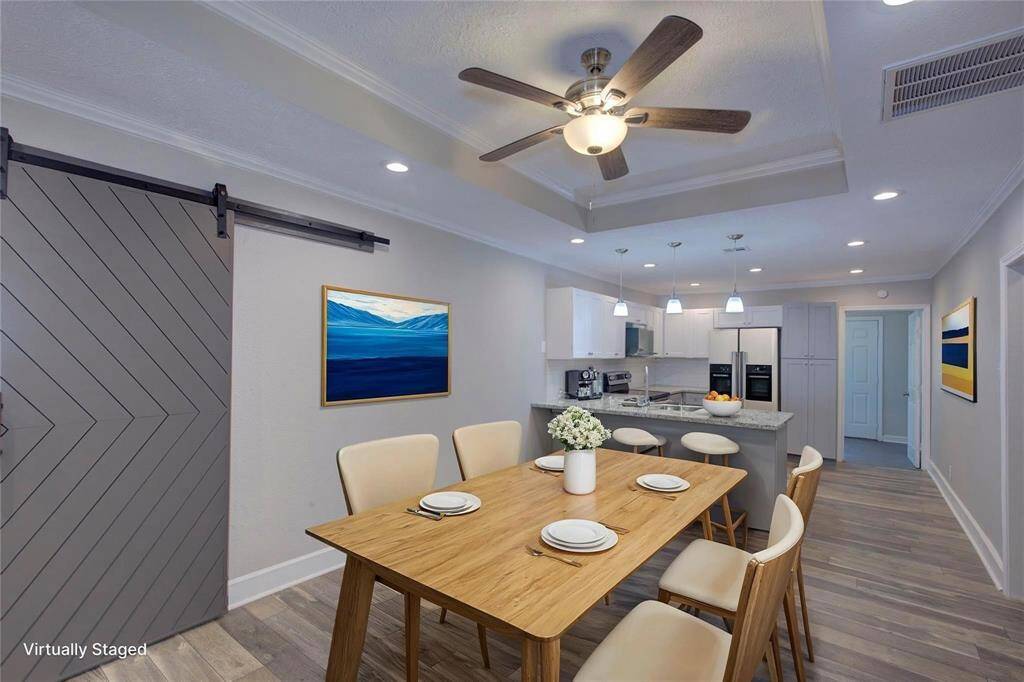 Virtually staged dining area