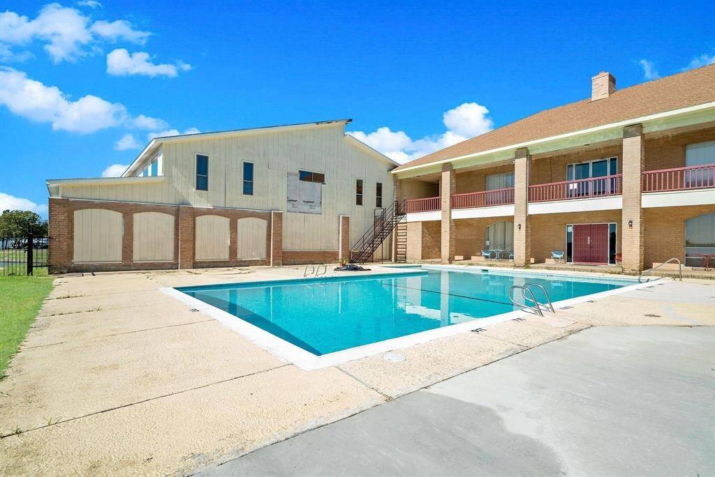 Subdivision pool!