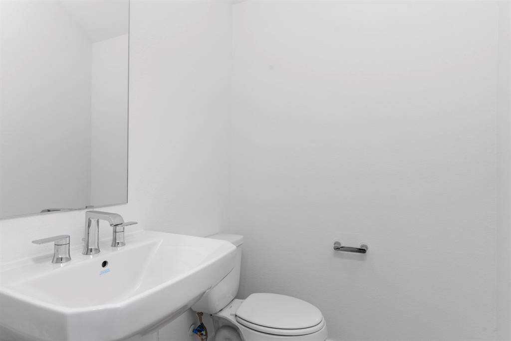 *Images and 3D tour are for illustration only and options may vary from home as built.