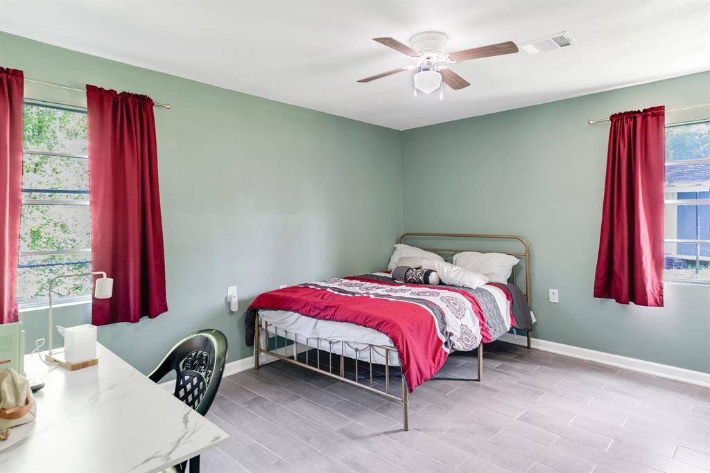 Room 4