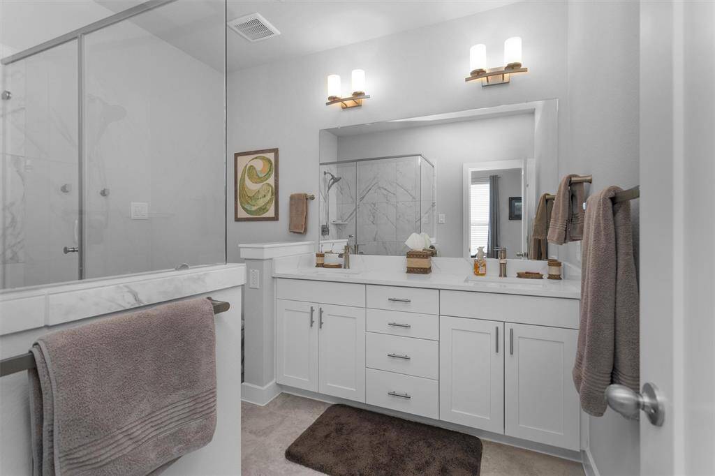 Full bathroom upstairs