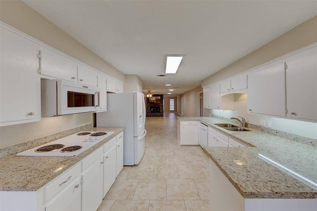 Large kitchen