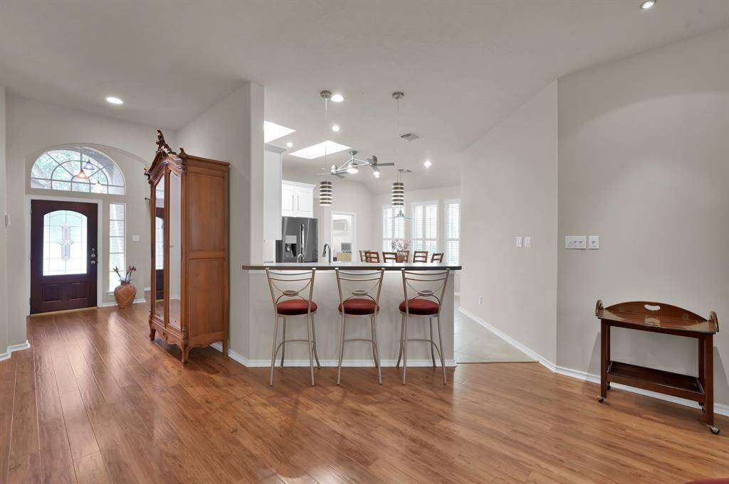 The open concept floorplan is great for hosting family and friends.