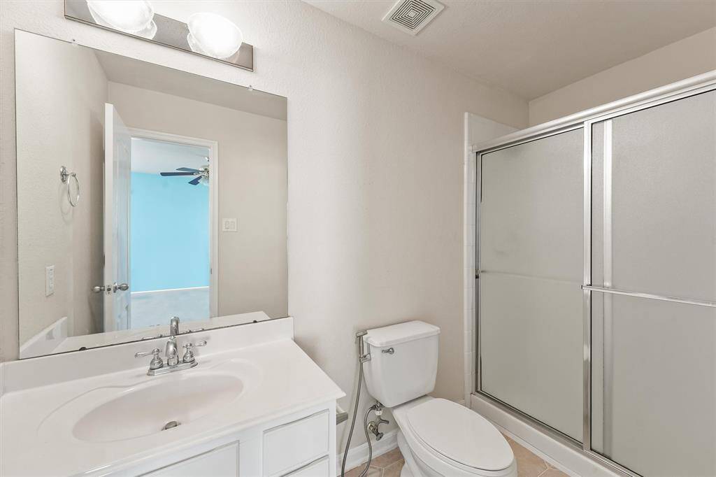 Ensuite Secondary Bathroom