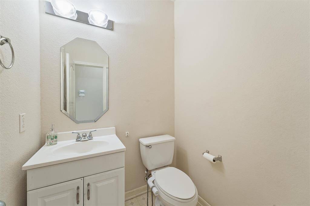 Powder room for guest