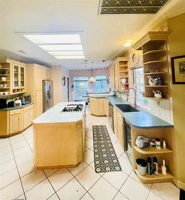 Main kitchen