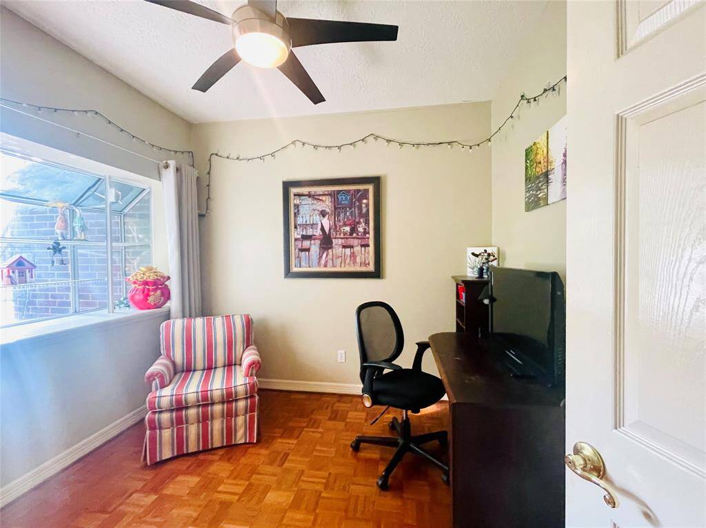 Office within bedroom 2