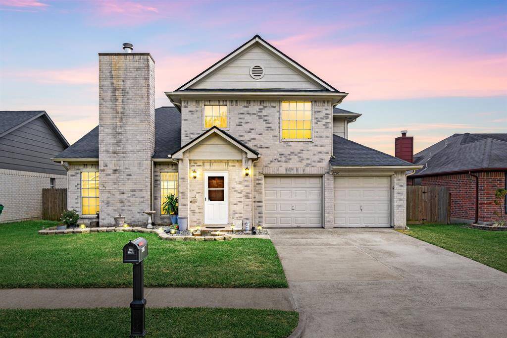 Welcome home to 4806 Stone Bridge St. located on a quiet street in Eastpointand zoned to Goose Creek ISD! This stunning home has lovely curb appeal, a well-manicured lawn, beautiful landscaping, brick elevation, traditional style, and a double wide driveway!