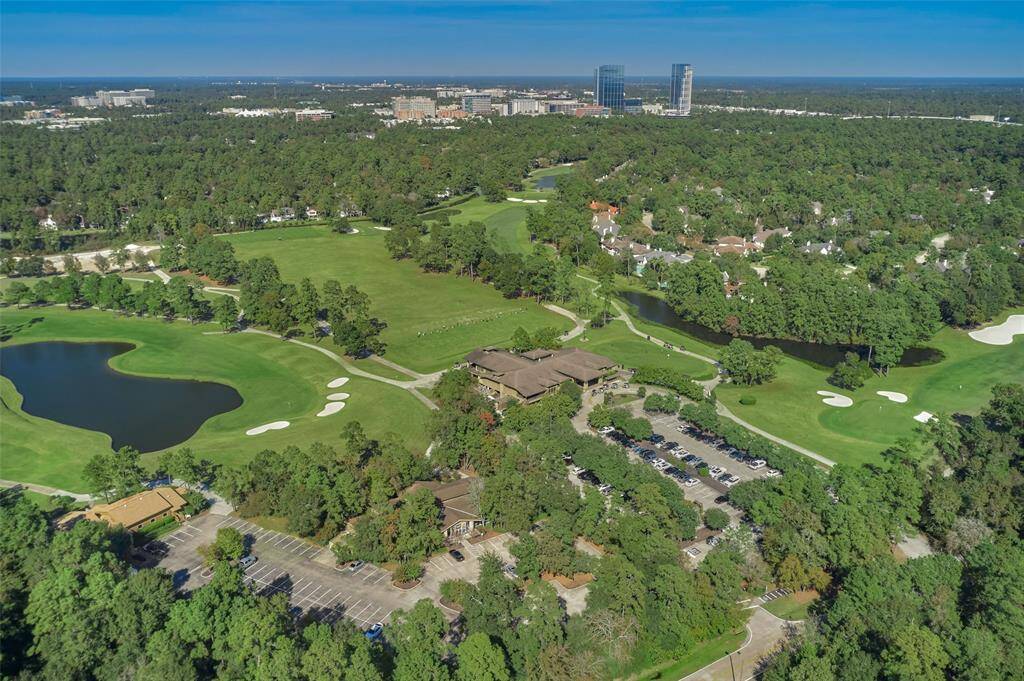 TWCC - Tournament Course's Clubhouse, home of the popular local restaurant Mitchell's Chophouse, is just a 1/2 mile away.