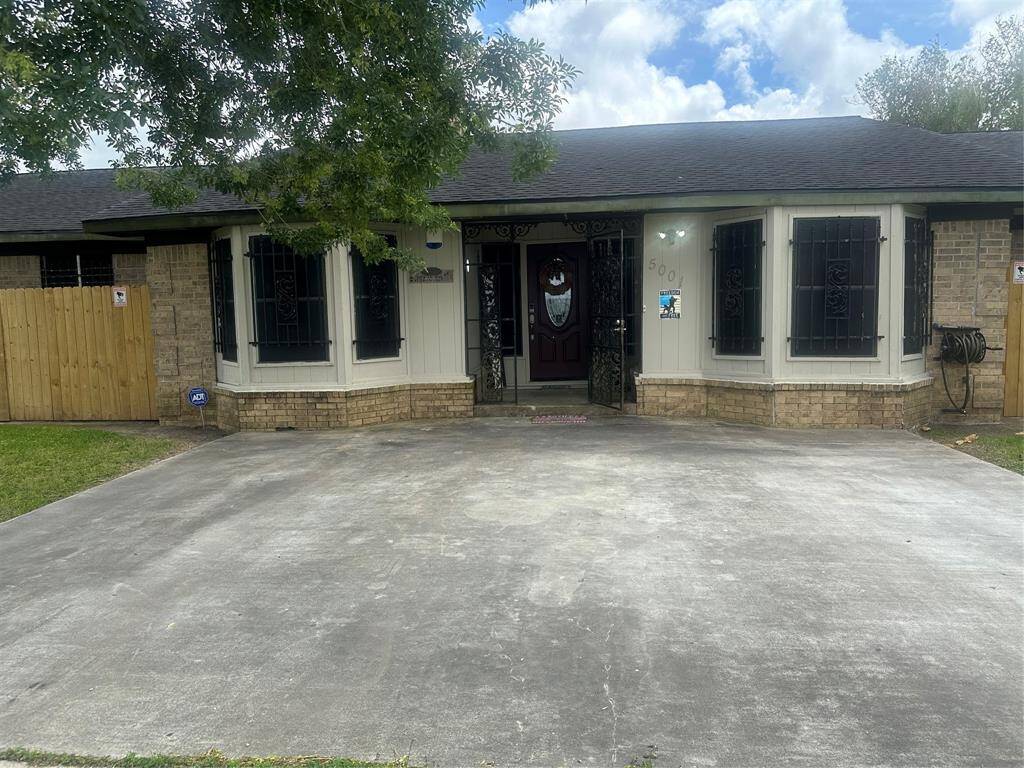 Front entrance to this lovely home