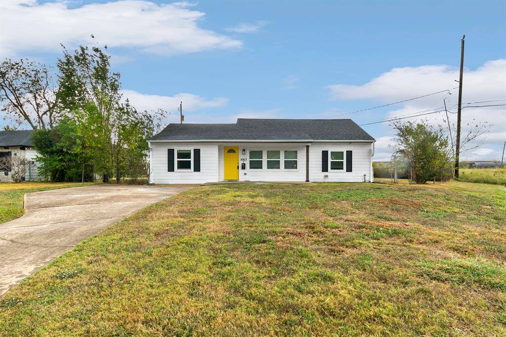 Welcome to 5063 Nassau Rd!