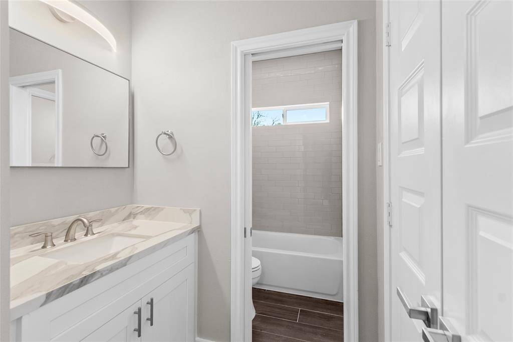 Secondary bathroom  - Jack and Jill sink (1)