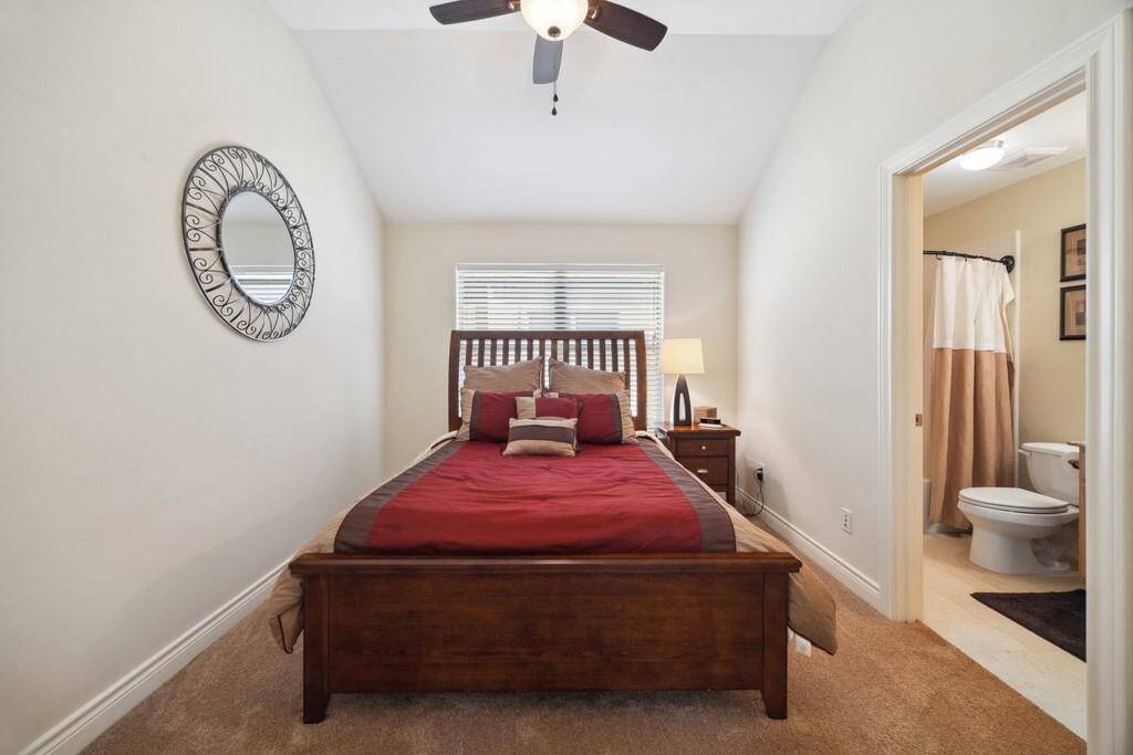 Upstairs secondary bedroom with ensuite bathroom