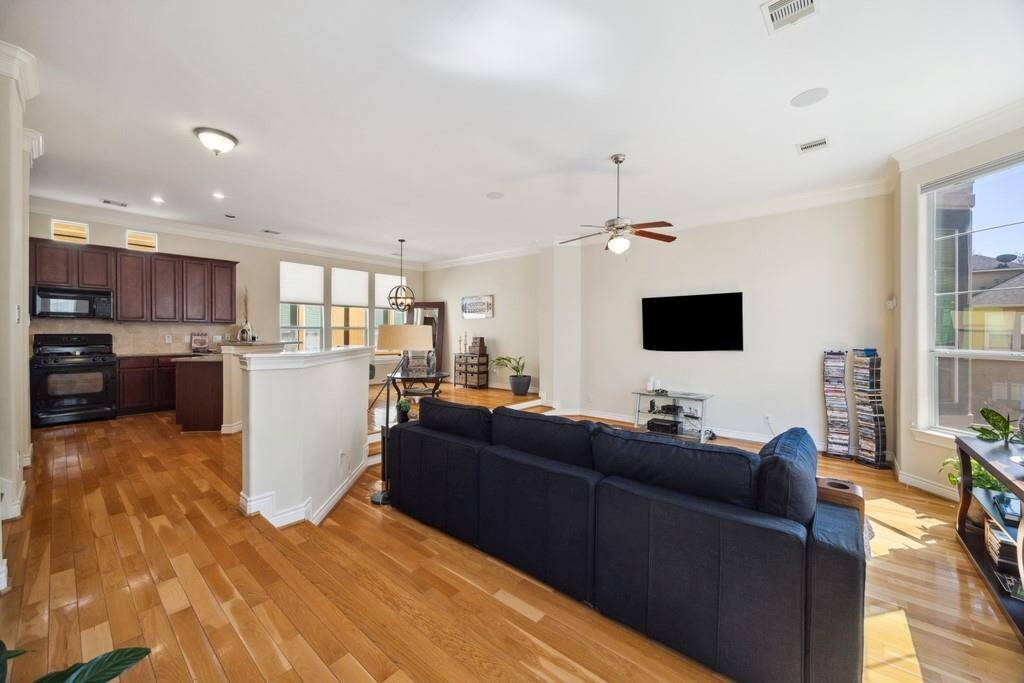 Second floor living area