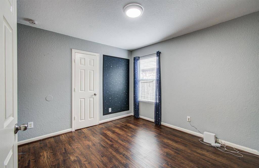 Secondary Bedroom