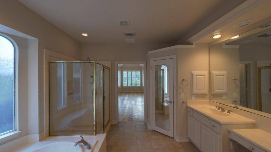 Primary Bedroom Bathroom