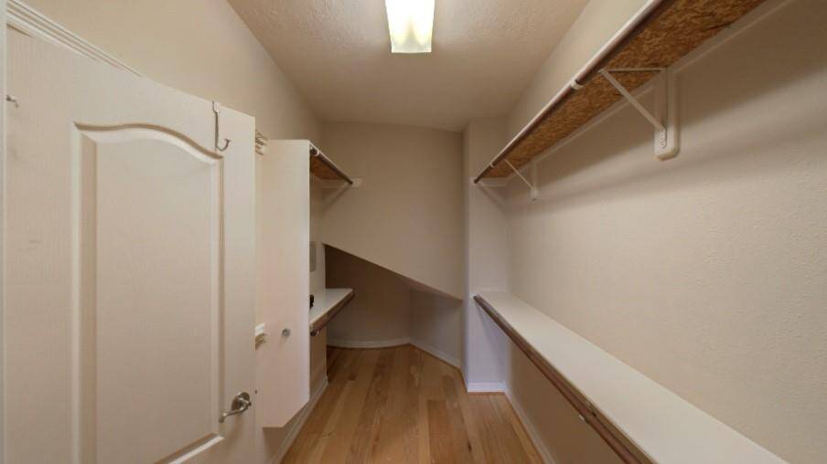 Primary Bedroom Closet