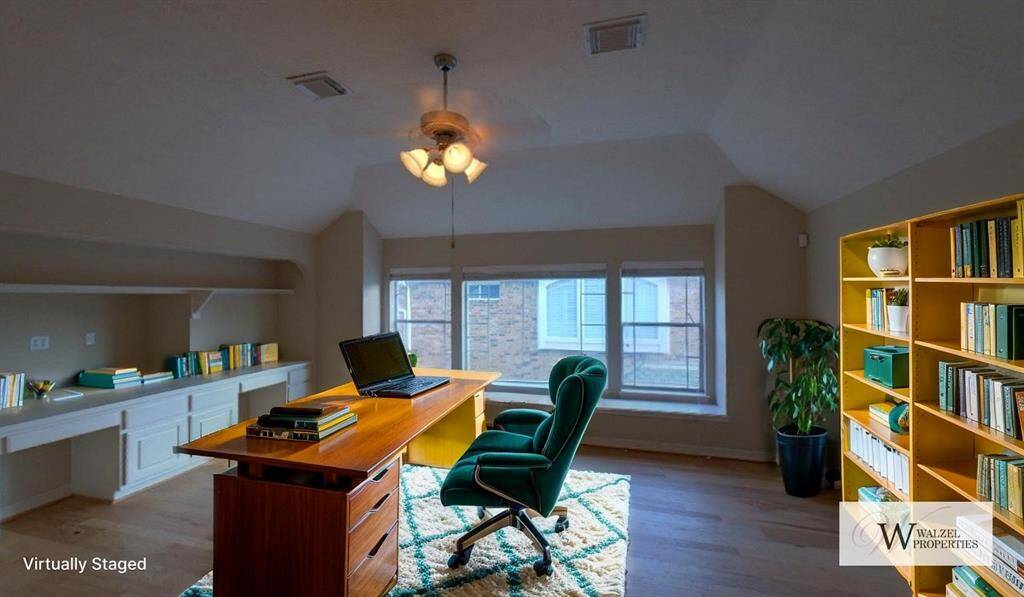 Game Room Or Office