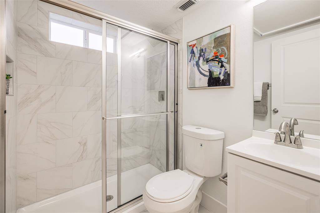Bathroom MODEL PHOTOS OF SAME FLOOR PLAN (DOWNSTAIRS) UNIT