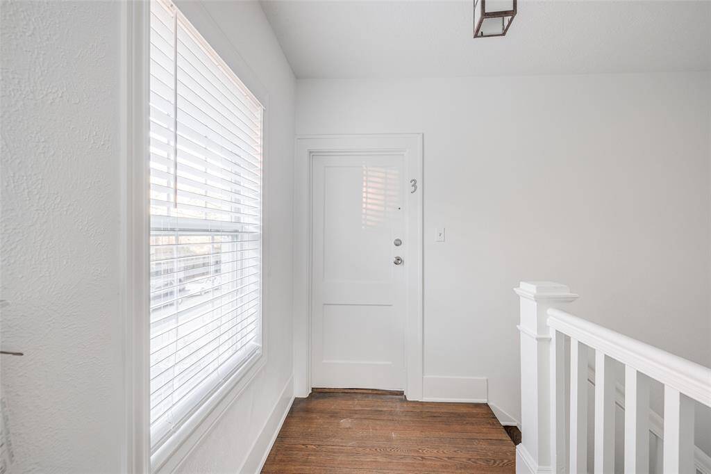 Unit 3. 2nd Floor Foyer