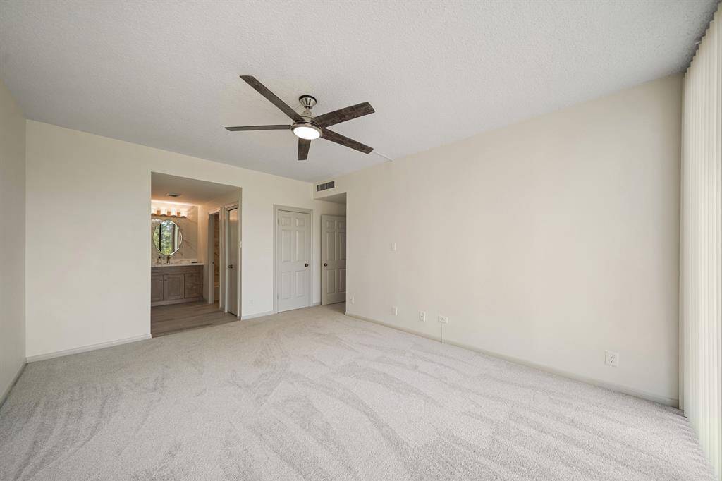 Have a large King-Sized Bed? This space can accommodate that!