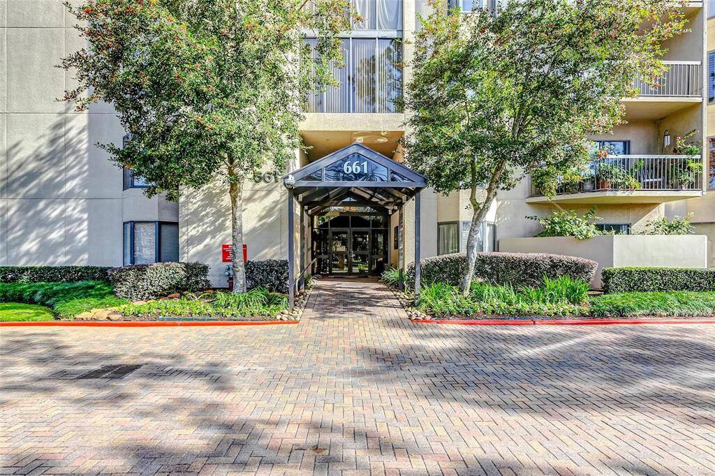 Front Entrance of the Mid-Rise with Controlled Access for safety and security.