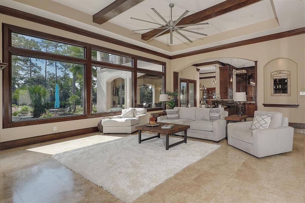Picturesque windows to compliment the tranquil views