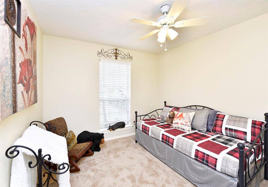 Bedroom 2 has a single bed