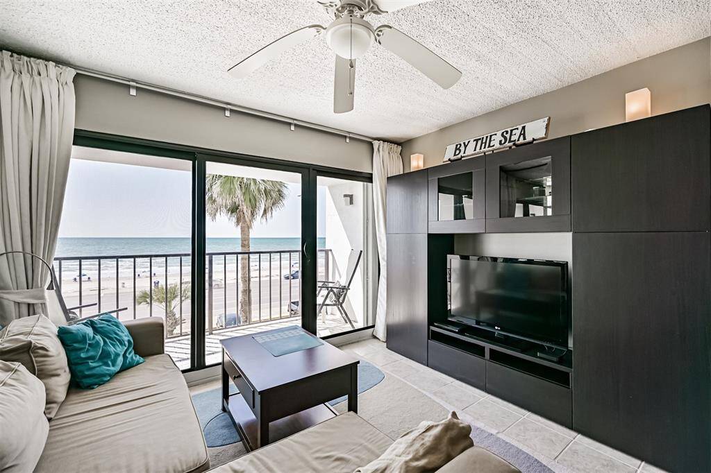 Furnishings and design well thought out to maximize storage and space.