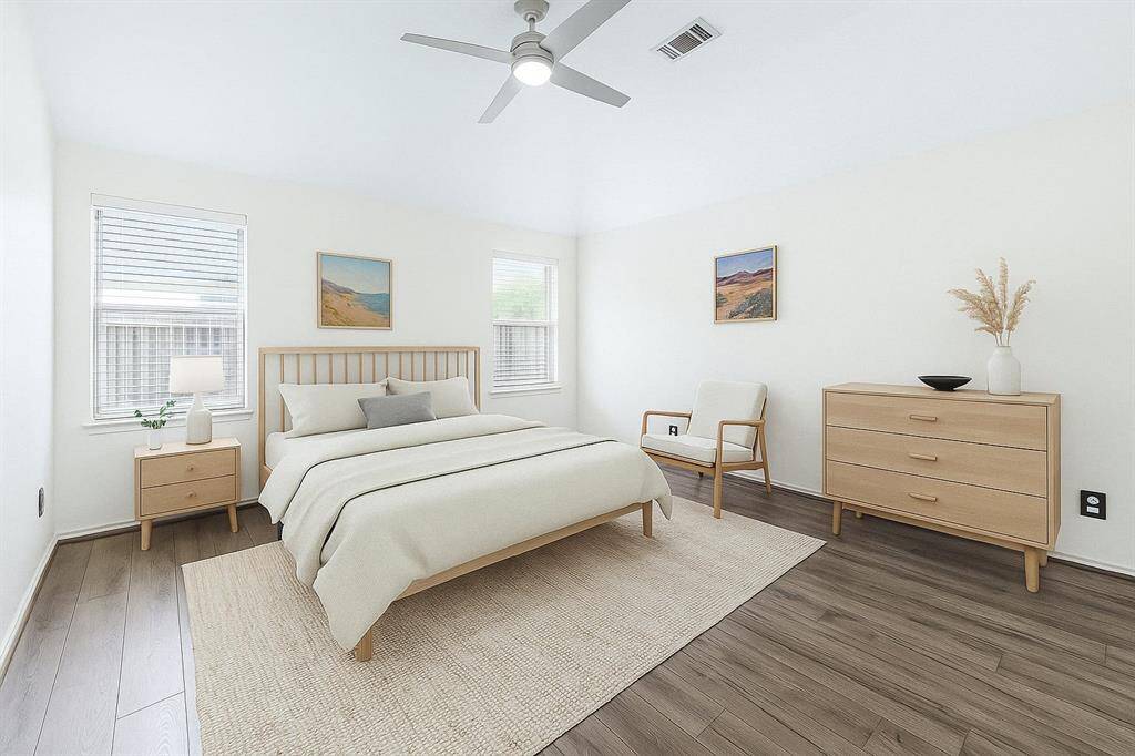 Virtual staged - Good size Primary Bedroom