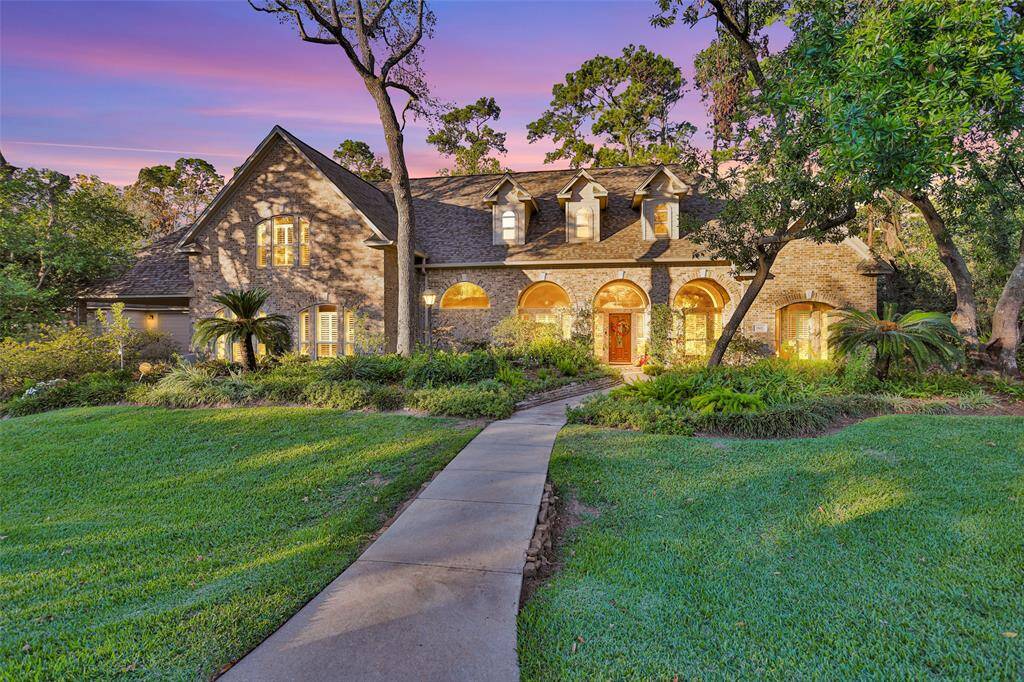 This home sits on a double corner lot