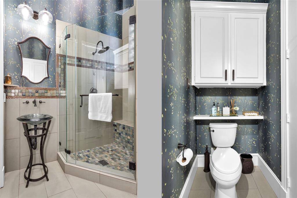En-suite bathroom for the 1st guest suite