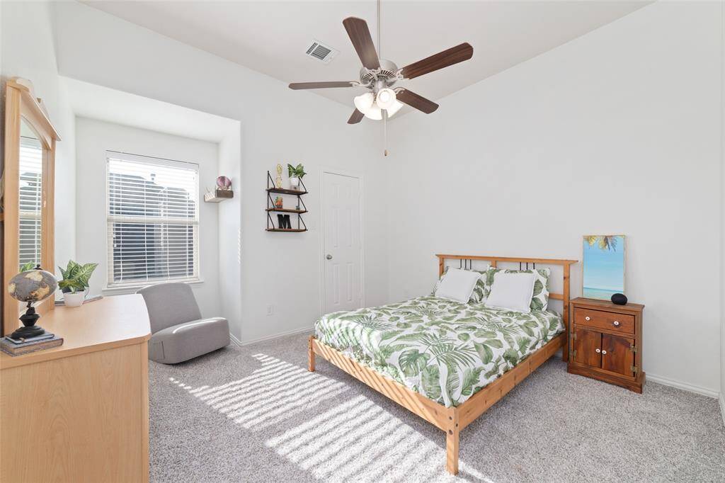 Bedroom 5 - up