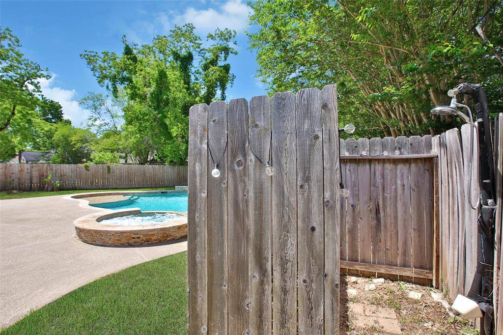 Outdoor shower for post-pool perfection.