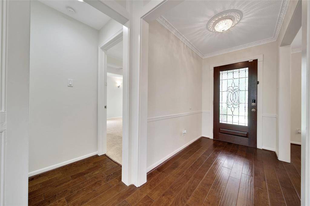 Step into style with this welcoming entry.