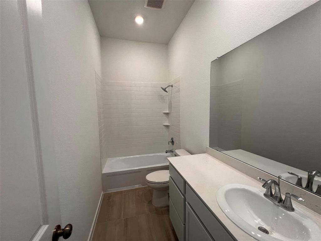 Representation of floor plan, not actual home
