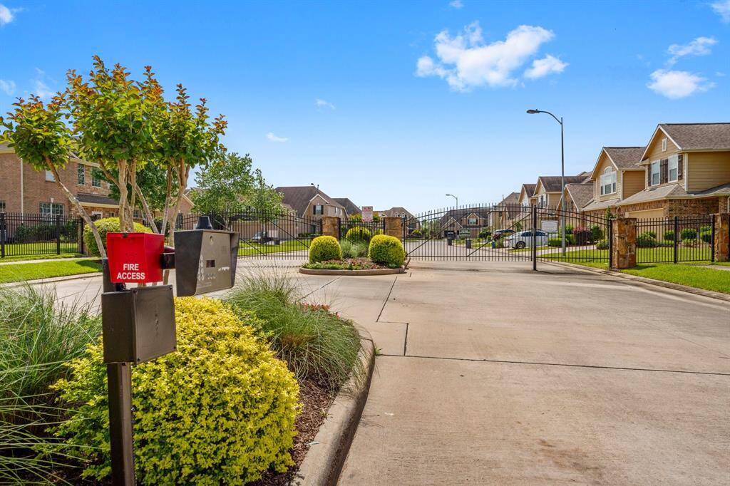 The Retreat is a gated section located right off Spring Cypress.