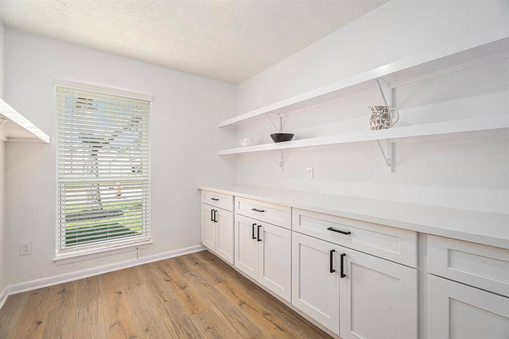 Butlers Pantry with built in new cabinets and quartz counters!