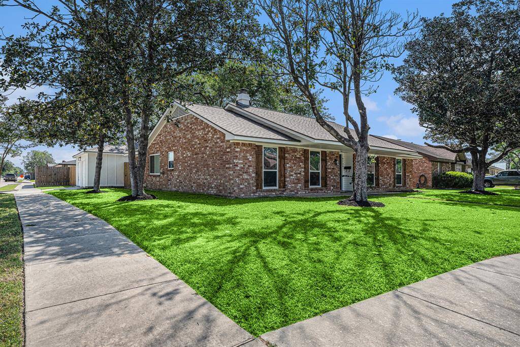 Large corner lot!