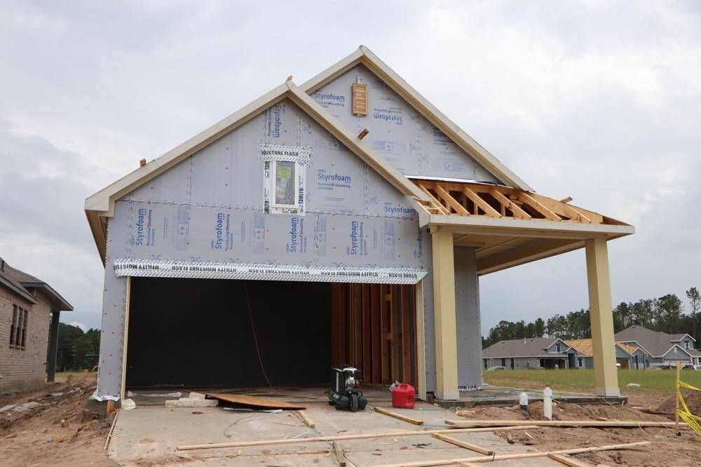 Let us show you how our advanced framing techniques have stood the test of time and allow more insulation for a quieter and more energy efficient home.