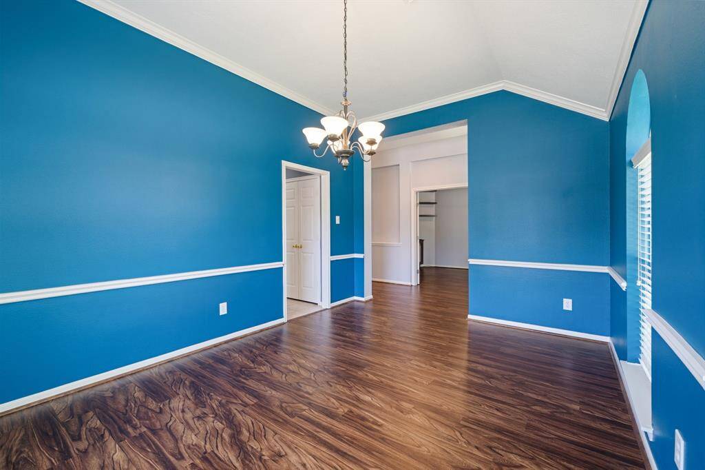 Opposite view of the dining room.