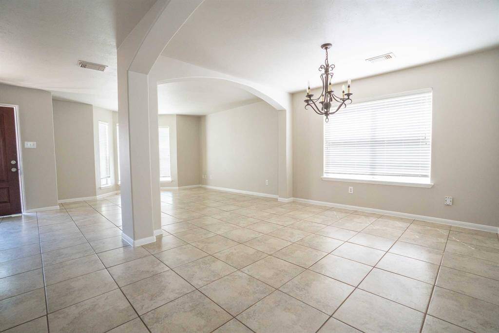 Dining & living room combo
