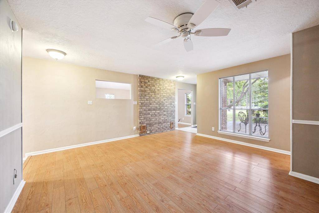 Versatile space for dining, living, or your unique vision.