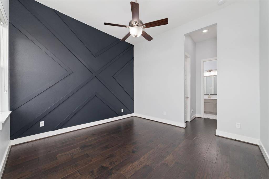 1st Secondary Bedroom - 1st floor