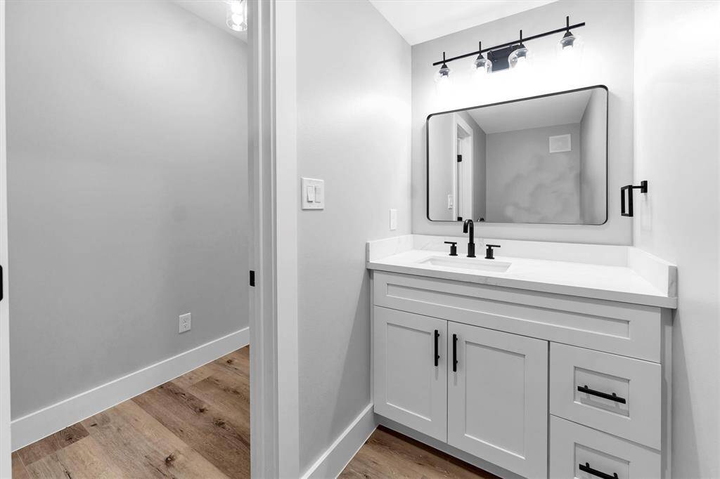 Half bathroom downstairs