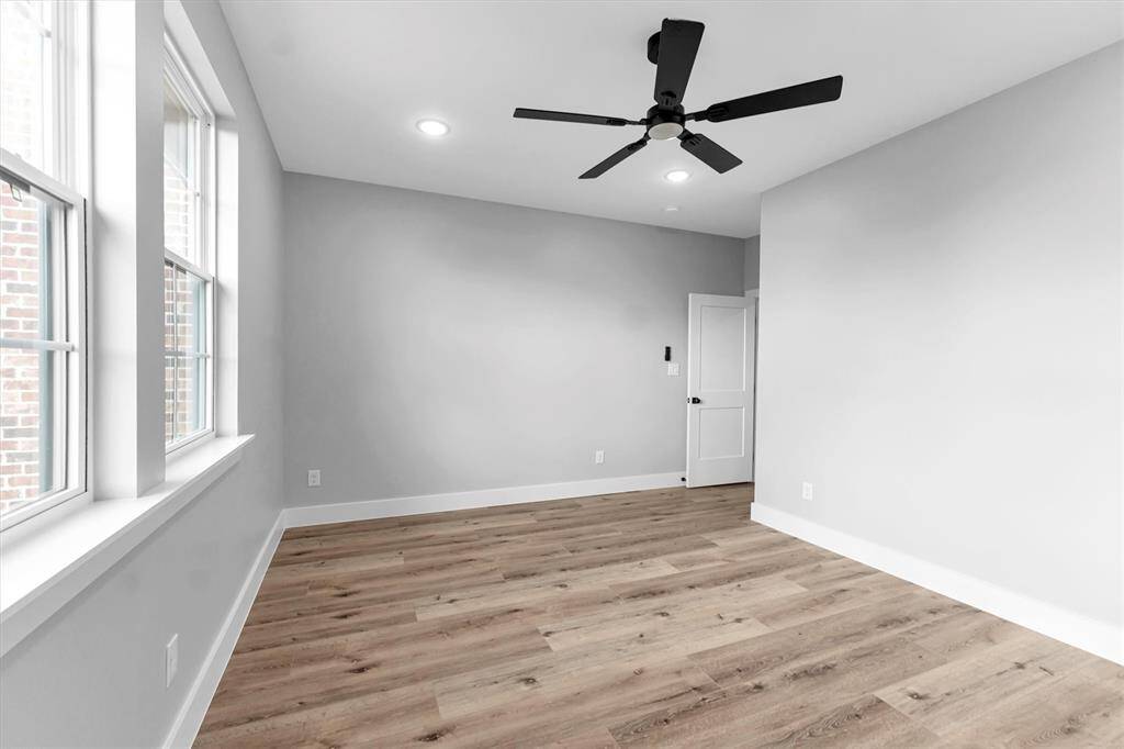 The home includes three bedrooms on the second two share a jack-in-jill bathroom, third bedroom has their own bathroom providing convenience and privacy for guests or family members