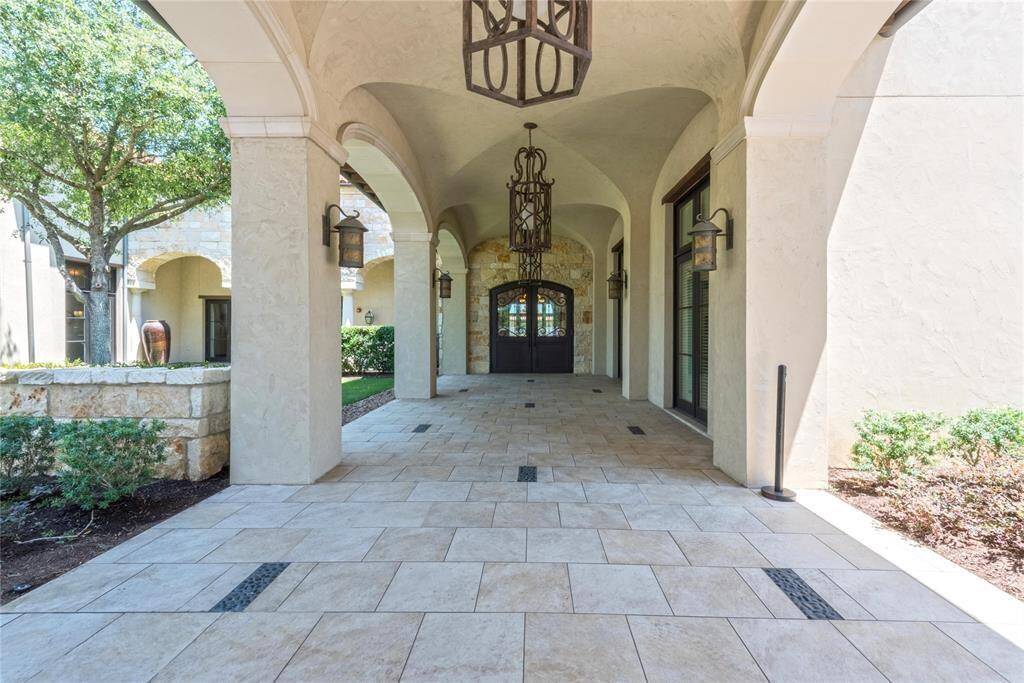 Grand entrance to the Club at Aliana