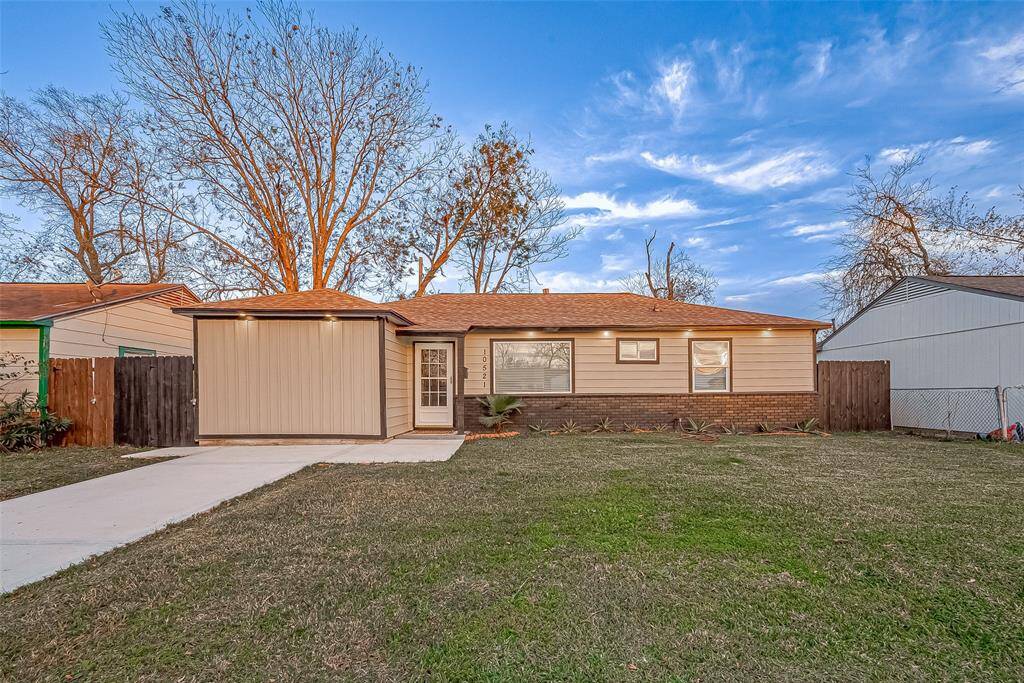 Welcome to 10521 Cathedral Dr, Houston, TX 77051—a beautifully updated one-story modern home that offers the perfect blend of style, comfort, and convenience. Recently enhanced with a brand-new roof and professionally repaired foundation, this home ensures long-term durability and peace of mind for its future owners.