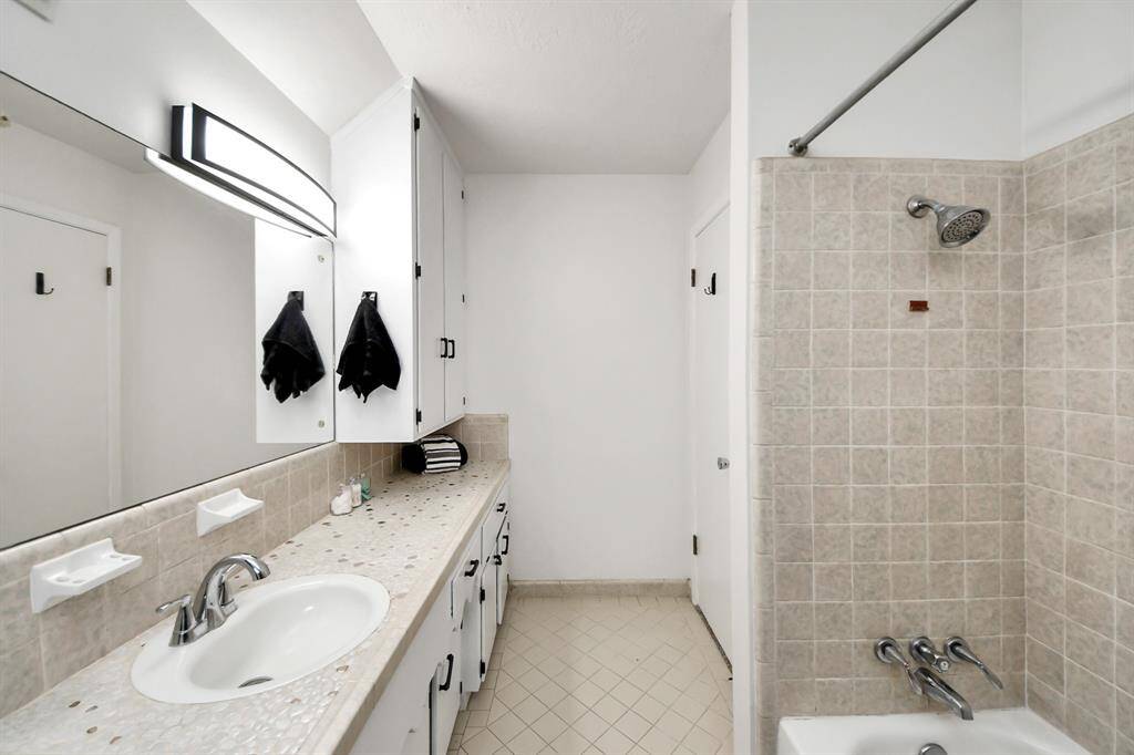 2nd Floor Bedroom